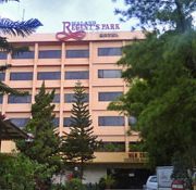 (1) Regent Park Hotel Malang