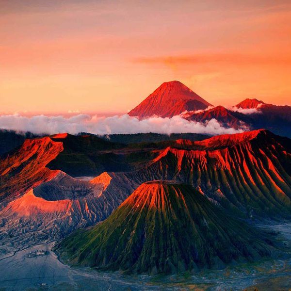 Megahnya-Gunung-Bromo-Di-Malang-2