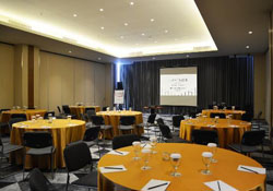(3) Meeting-room Luminor Hotel Surabaya